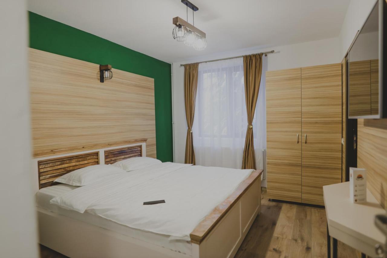 Altitude Guest House Ranca Bagian luar foto