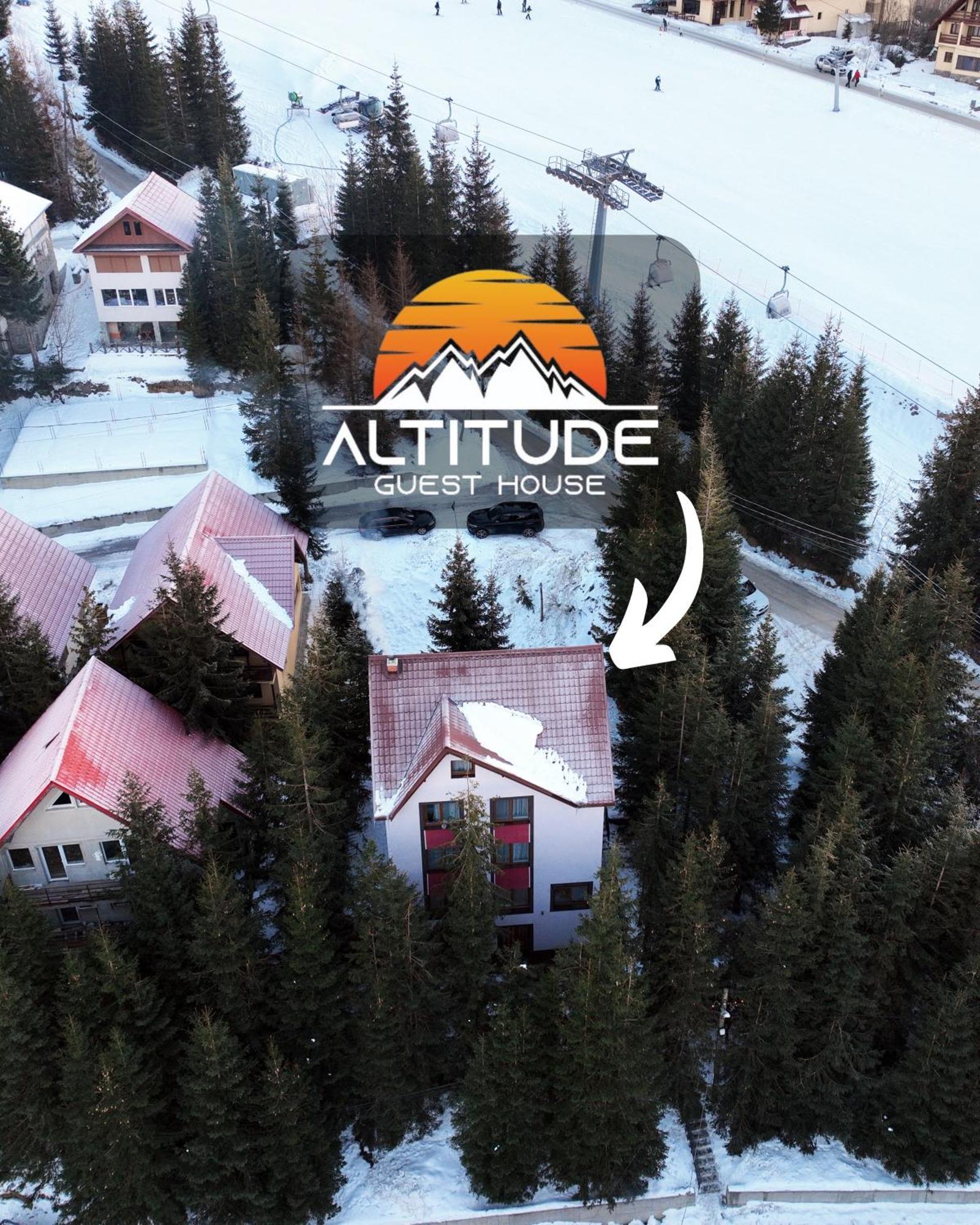 Altitude Guest House Ranca Bagian luar foto